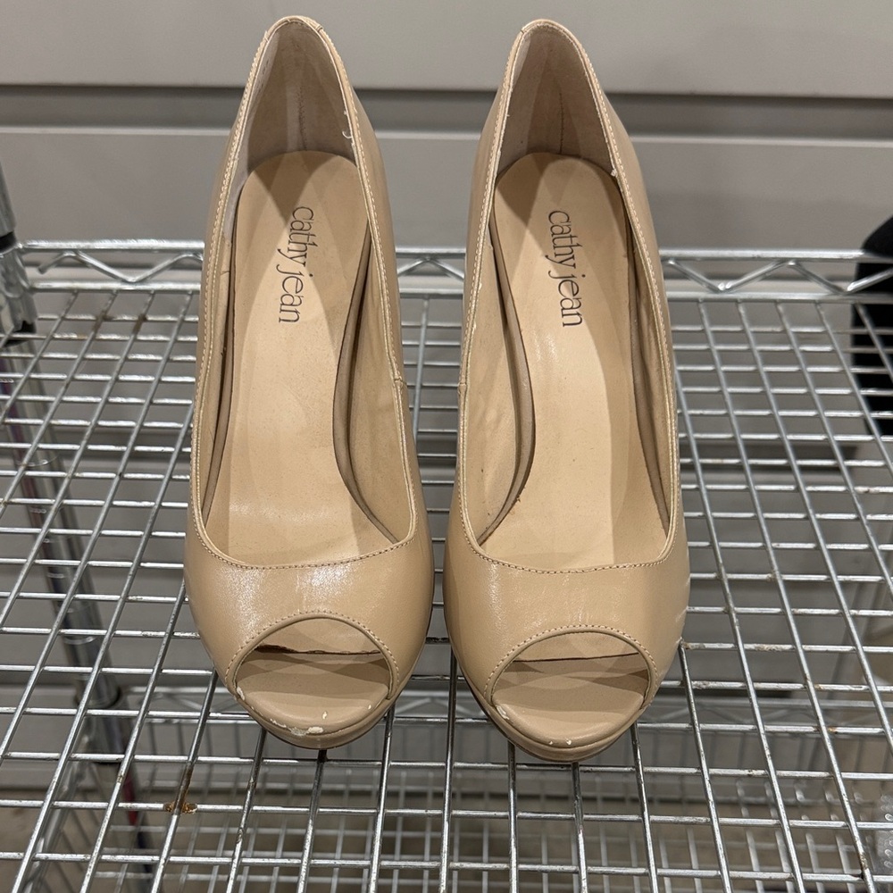 Cathy Jean Beige Peep Toe Heels